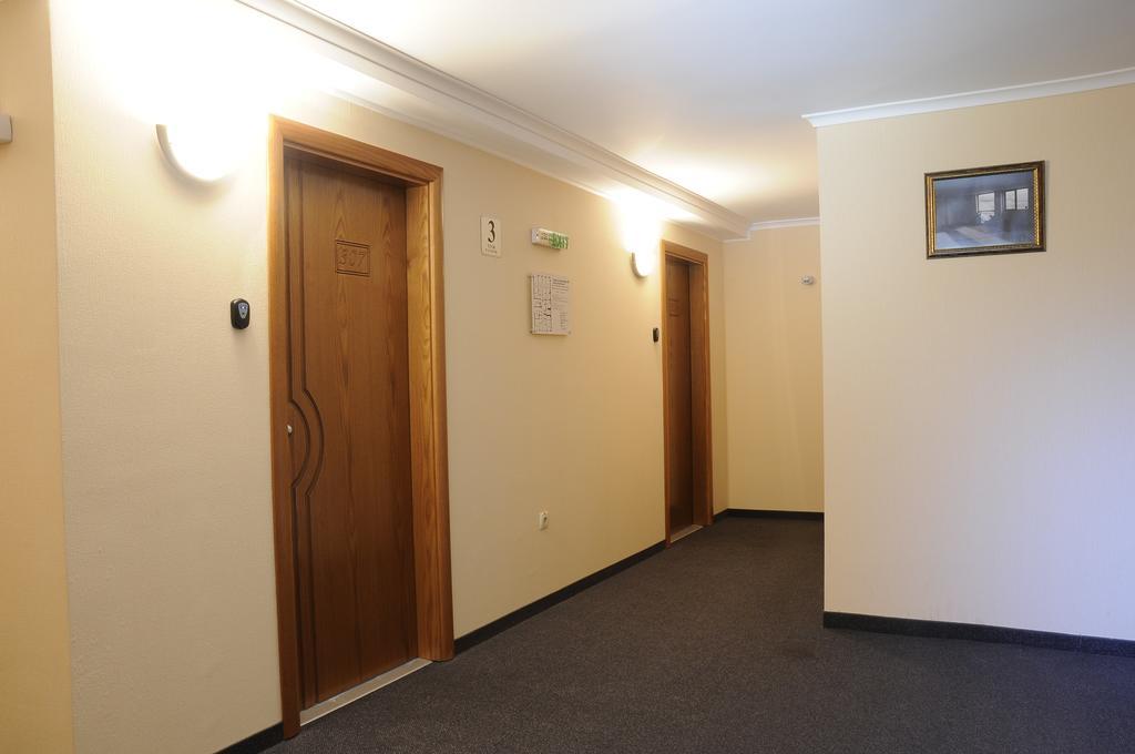 Hotel Elit Pernik Exterior photo
