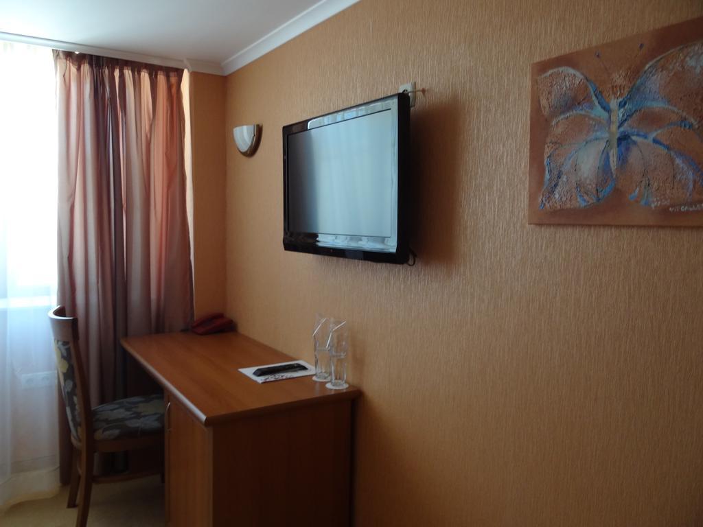Hotel Elit Pernik Exterior photo