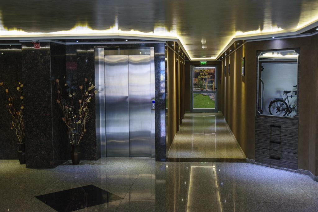 Hotel Elit Pernik Exterior photo